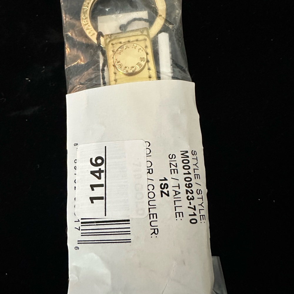 Marc Jacobs  Logo Keychain | Designer Strap Key Ring | Luxury Gift‎ NWT - Picture 11 of 11